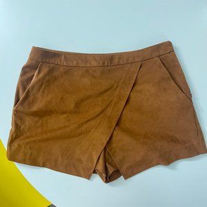 LA Hearts • Brown Shorts • Size Small